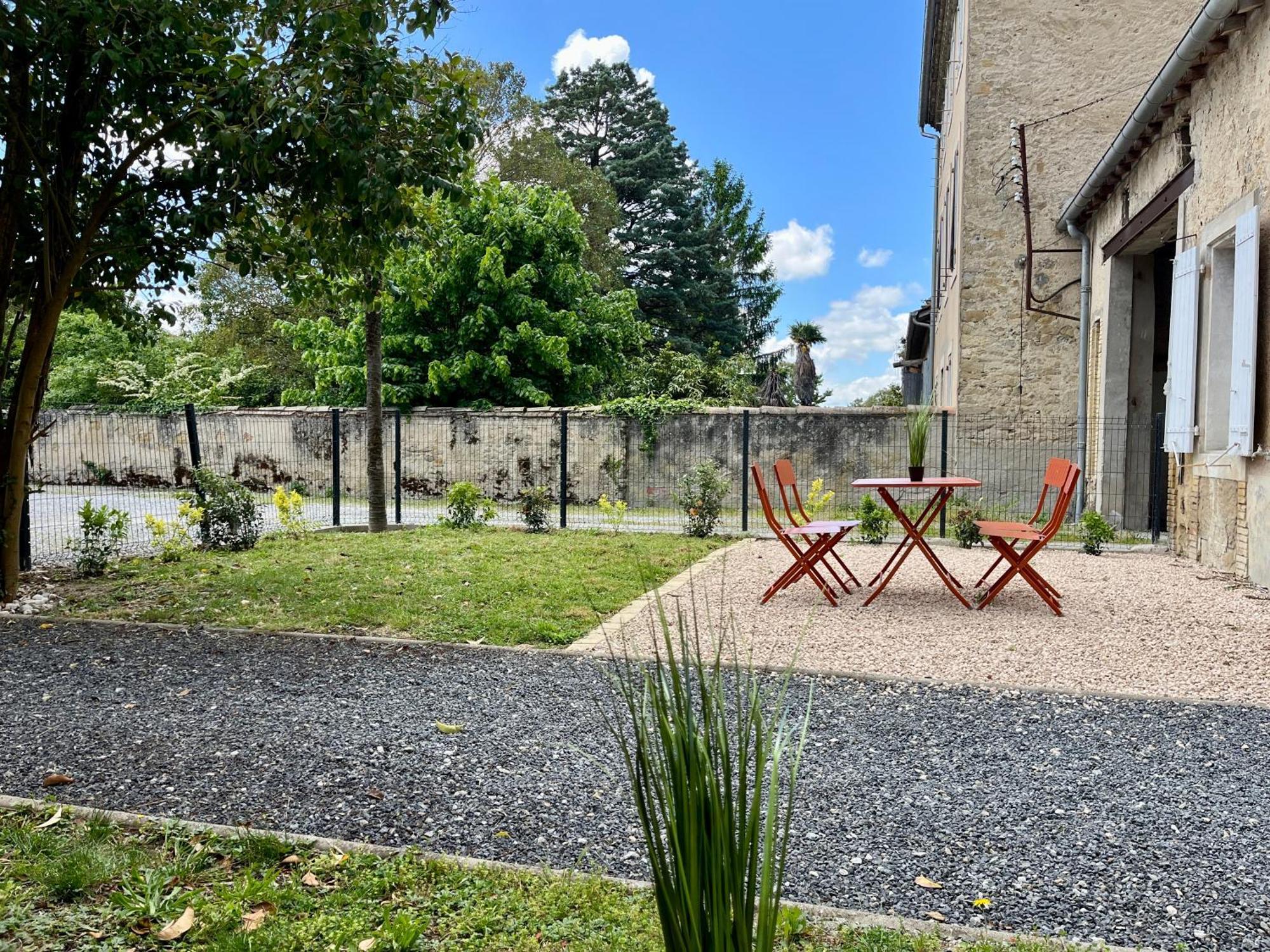 Le Riquet - Parking Et Jardin Prive, Clim, Rdc Castelnaudary Exteriör bild